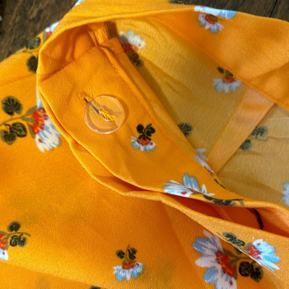 Loft floral midi wrap skirt. - Picture 7 of 9